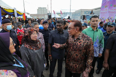 Majlis Pelancaran Program Jualan Agro  Rahmah di Bazar Ramadan Presint 3, Putrajaya Oleh Perdana Menteri Malaysia YAB Dato' Seri Anwar Bin Ibrahim