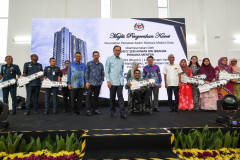 Majlis Penyerahan Kunci Pembangunan Perumahan Penjawat Awam Malaysia Madani Dalur Presint 18