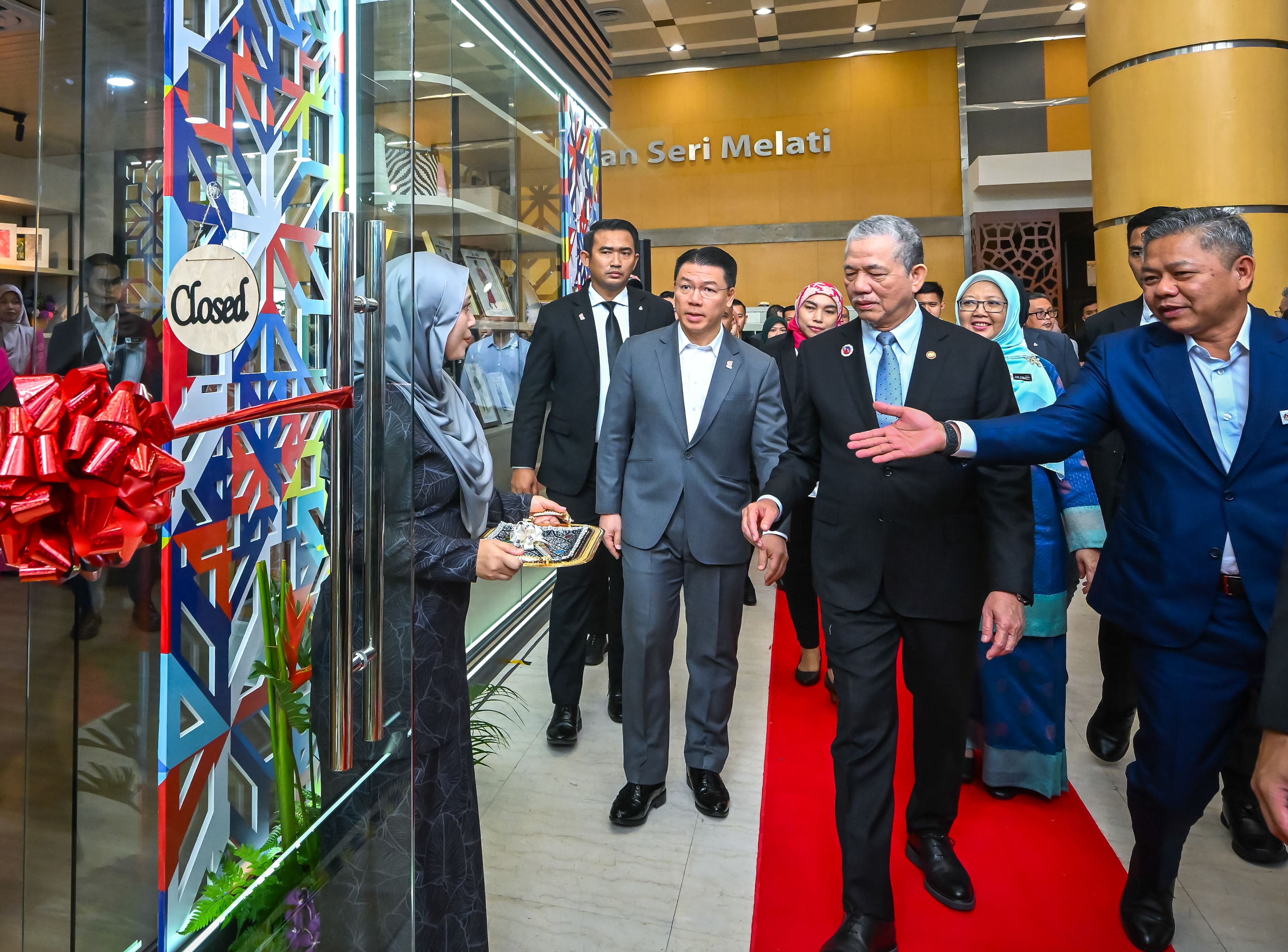 Majlis Perasmian Galeri Kraftangan Wilayah Persekutuan LAWA Putrajaya