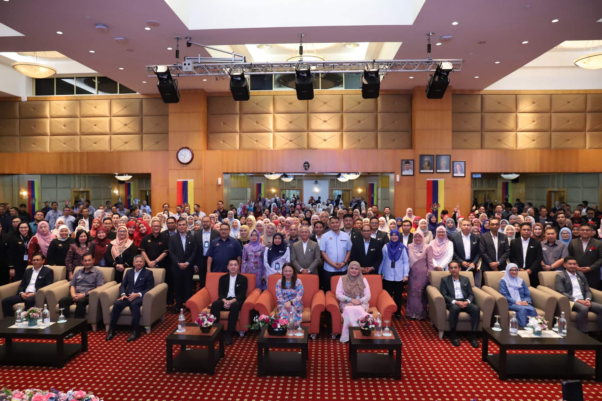 MAJLIS AMANAT YB MENTERI WILAYAH PERSEKUTUAN