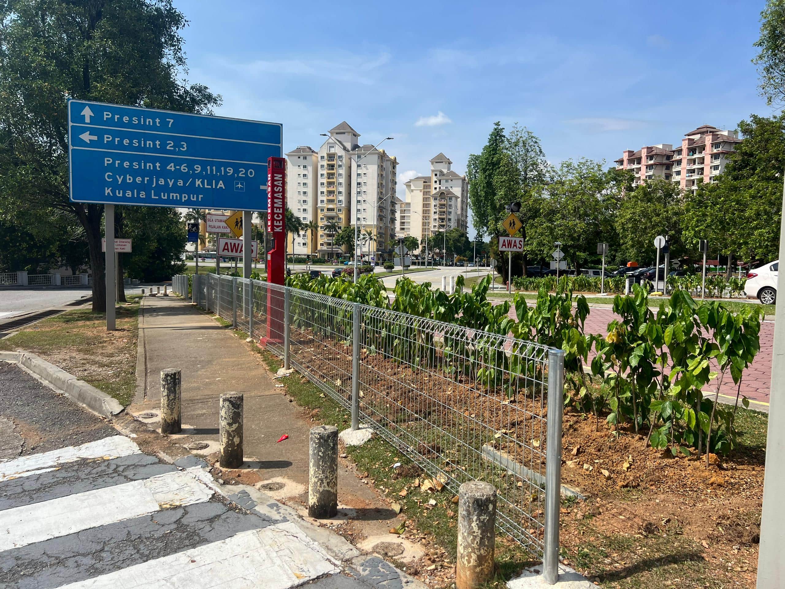 Pemasangan Pagar Anti Climb di Sekolah Kebangsaan Putrajaya Presint 8(2)